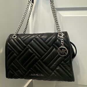 Michael KORS quilted handbag